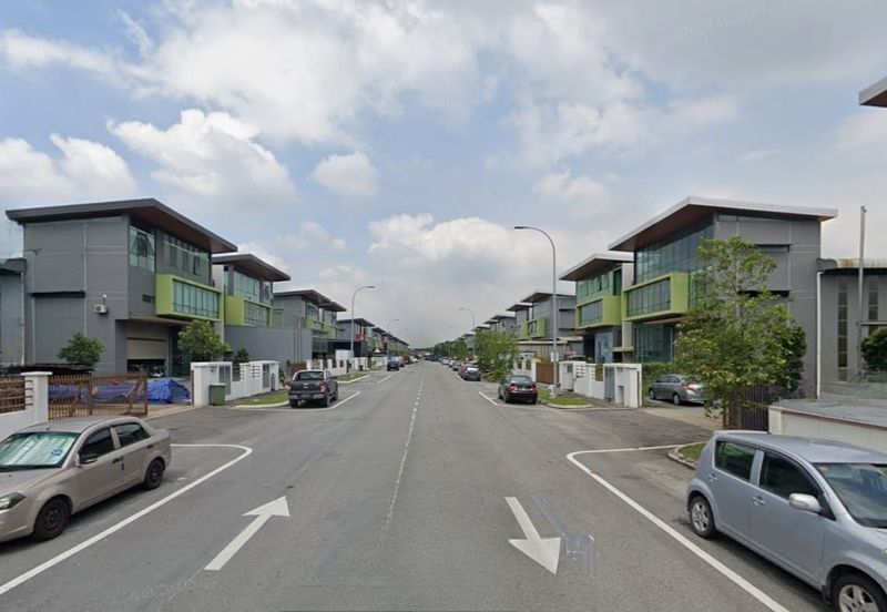 KLANG, SUNGAI PULOH | STRATEGIC LOCATION | CORPORATE IMAGE FACTORY | 3 STY SEMI D FACTORY | FOR RENT