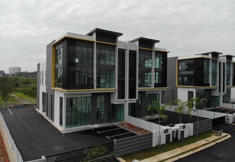 Cipta Industrial Park @ Serenia City