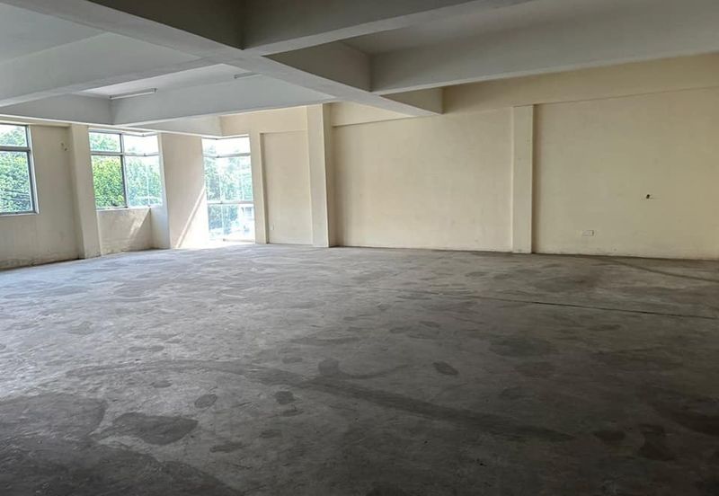 2.5 Storey Semi-D Factory, Pjs 5, Taman Desaria, Petaling Jaya Factory for Rent