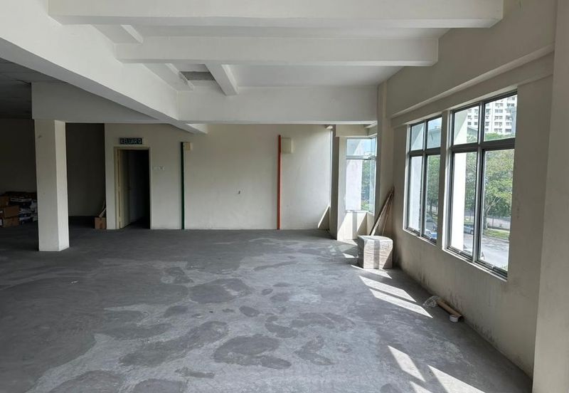 2.5 Storey Semi-D Factory, Pjs 5, Taman Desaria, Petaling Jaya Factory for Rent