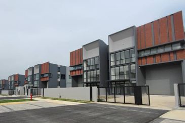 Elmina Business Park