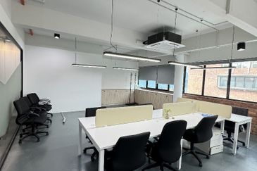 i32 Puchong Industrial Park