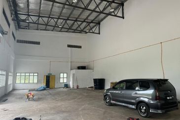 i32 Puchong Industrial Park