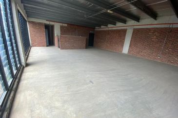 Bandar Pinggiran Subang