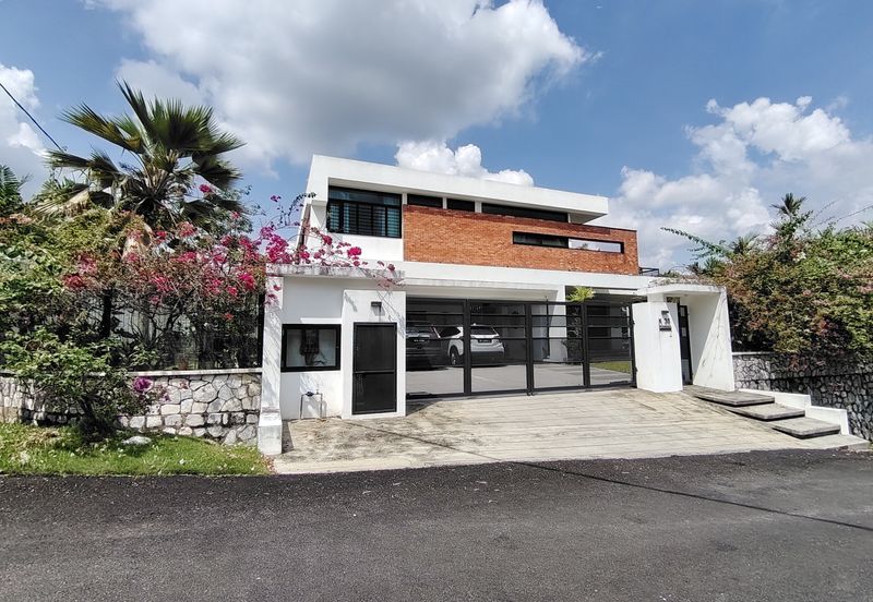 Salak South Garden [9500sf] Detached Bungalow House 9500sf