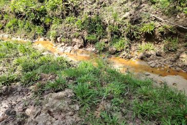 Pekan Ulu Yam (Lama)