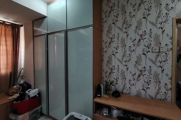 Jalan Spektrum U16 @ Taman Bukit Subang