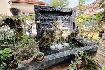 Jalan Spektrum U16 @ Taman Bukit Subang