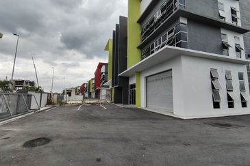 Perdana Industrial Park