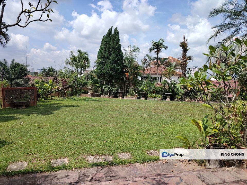 Bukit Gasing Freehold Bungalow 28600sf, Selangor, Petaling Jaya