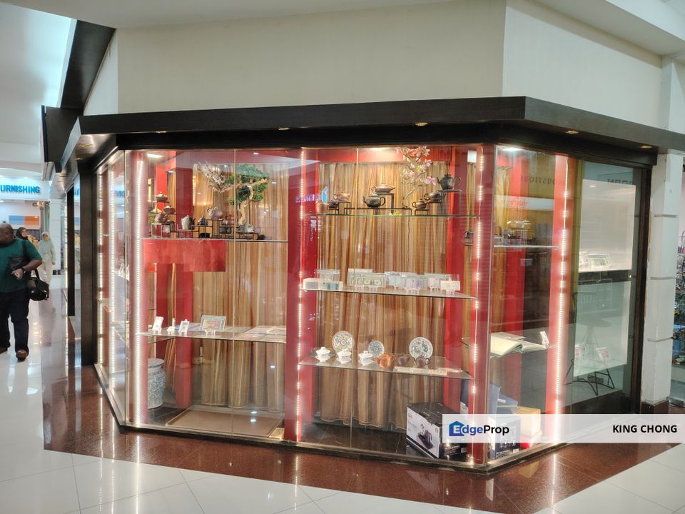 Amcorp Mall Ground Floor ROI 5.6%, Selangor, Petaling Jaya