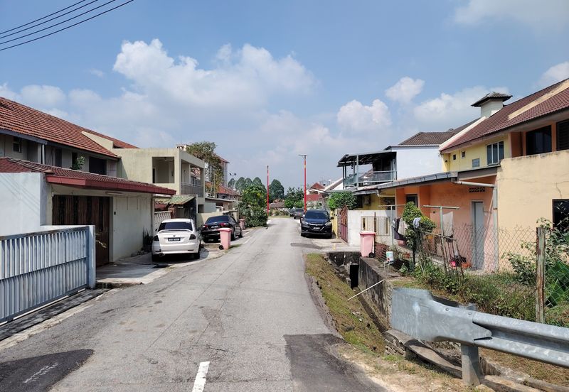 Seksyen 1A Petaling Jaya 2 Storey Terrace House