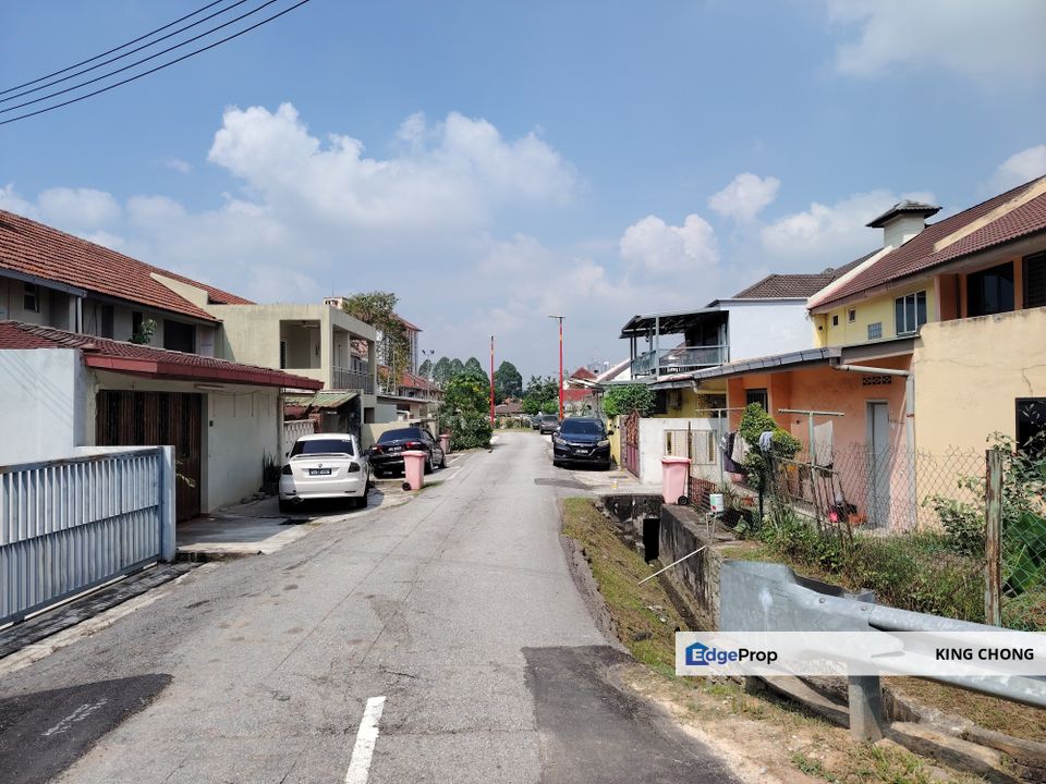 Seksyen 1A Petaling Jaya 2 Storey Terrace House, Selangor, Petaling Jaya