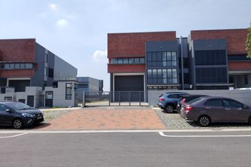 Elmina Business Park