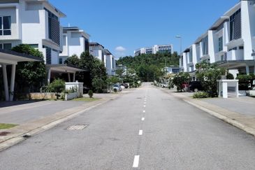 Jacaranda Garden Residence