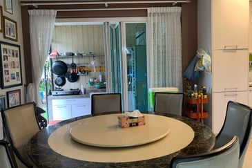 KGSAAS Golf Club, Seksyen 13