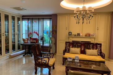 KGSAAS Golf Club, Seksyen 13