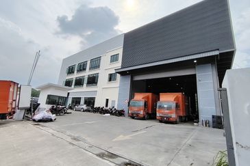 Elmina Business Park