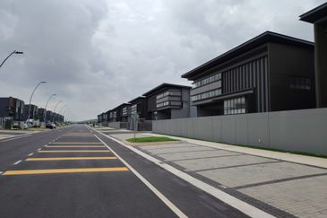 Elmina Business Park