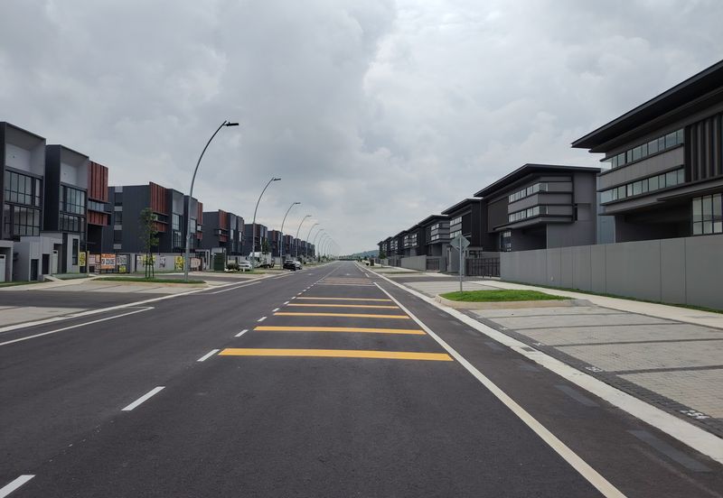 Elmina Business Park