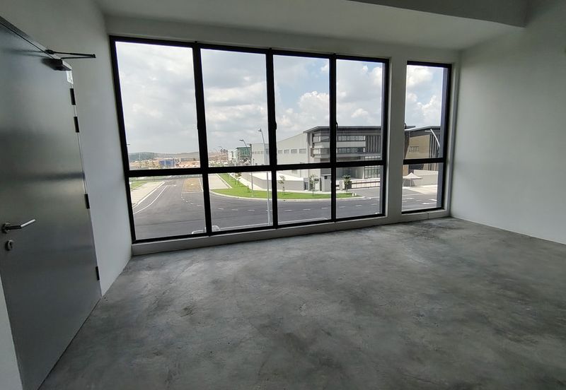 Elmina Business Park