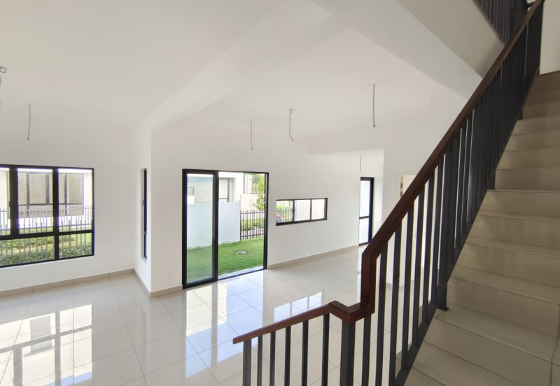 Sencilia @ Eco Sanctuary