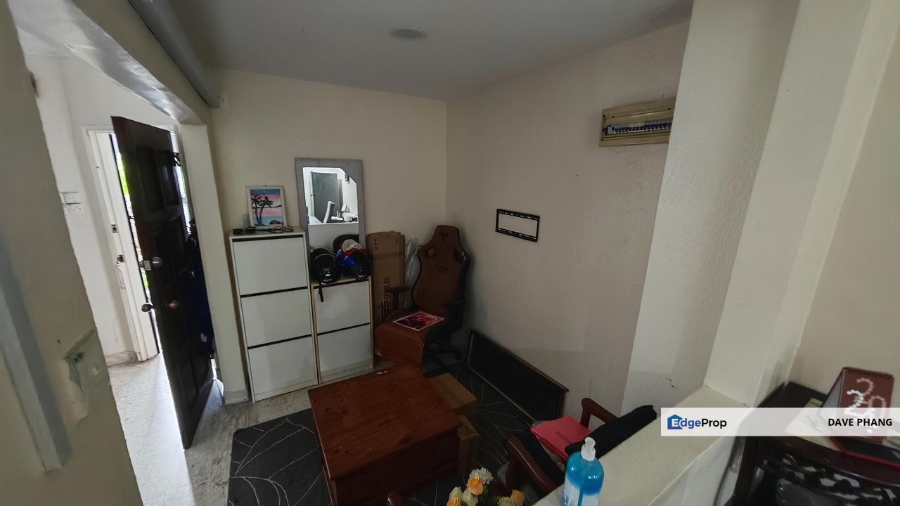 Freehold 24 x 70 2 storey terrace facing open with extra parking, Selangor, Ulu Kelang