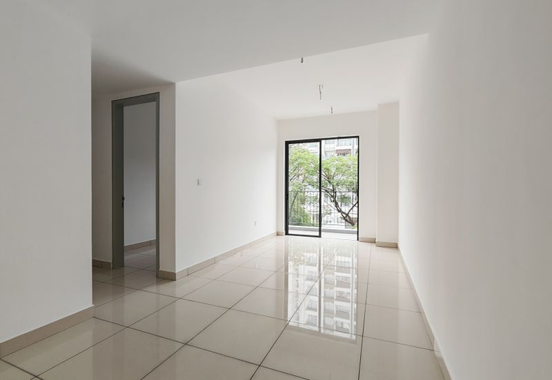 East 57 (Residensi Laman Timur)