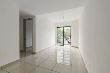 East 57 (Residensi Laman Timur)