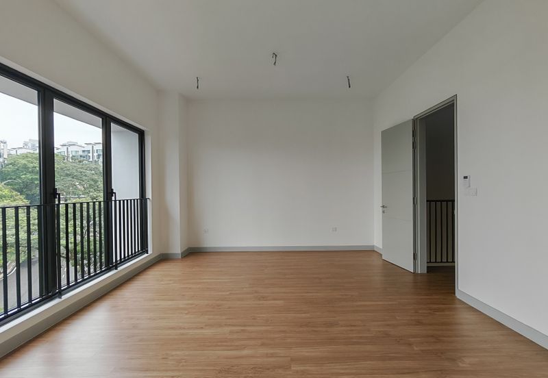 East 57 (Residensi Laman Timur)