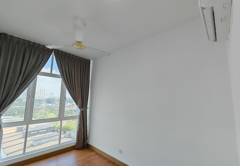 Boulevard Serviced Apartment