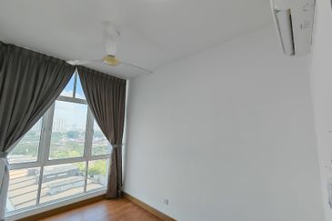 Boulevard Serviced Apartment