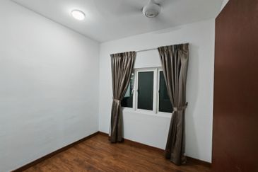 Boulevard Serviced Apartment