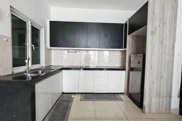 Boulevard Serviced Apartment