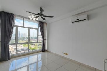 Boulevard Serviced Apartment