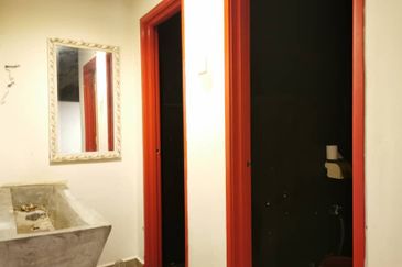 Platinum Mondrian (Pv128)