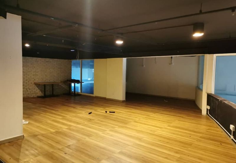 Platinum Mondrian (Pv128)