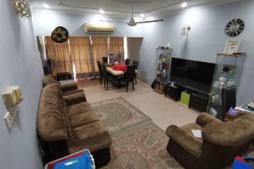 Taman Melawati Jalan A 22 x 80 Freehold