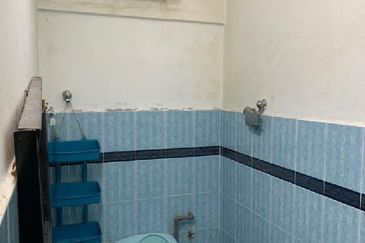 Taman Melawati Jalan A 22 x 80 Freehold