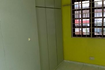 Taman Melawati Jalan A 22 x 80 Freehold