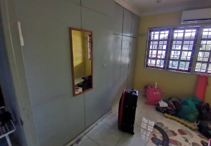 Taman Melawati Jalan A 22 x 80 Freehold