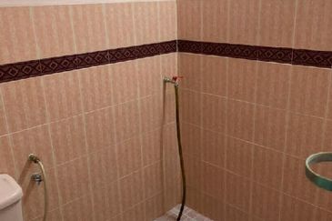 Taman Melawati Jalan A 22 x 80 Freehold