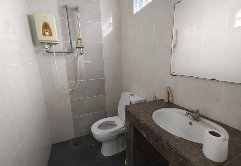 Taman Melawati 2 Sty Freehold Terrace Renovated