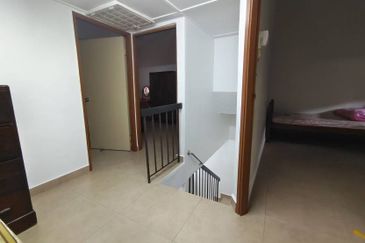 Taman Melawati 2 Sty Freehold Terrace Renovated