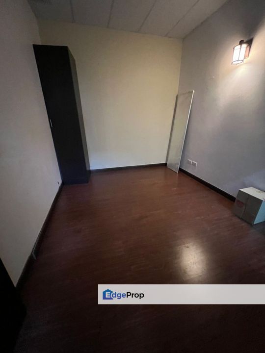 1 sty terrace 22 x 68 well maintain unit can park 2 cars in porch, Kuala Lumpur, Taman Melawati