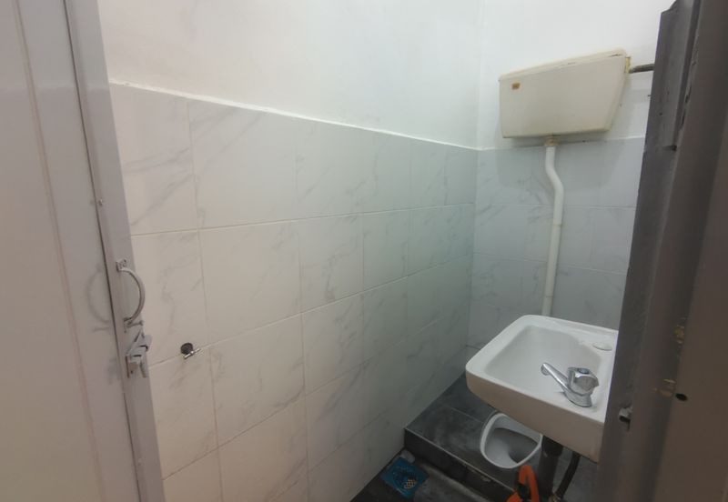 Taman Melawati (Newly renovated)  Single Storey walking distance to shop