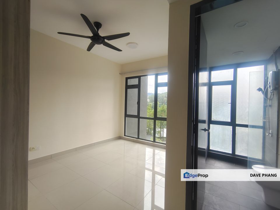 Move in condition with Kitchen Cabinet, Built in wardrobe and aircond , Selangor, Selayang