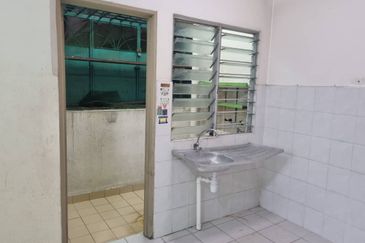 Pangsapuri Suria Subang