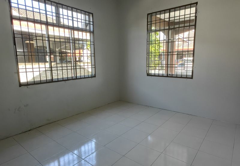 TAMAN SELESA (TAMAN MURNI) - PENDANG