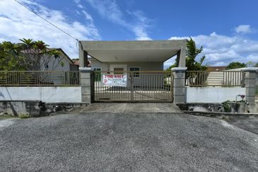 TAMAN MERBAU (CHANGLOON)